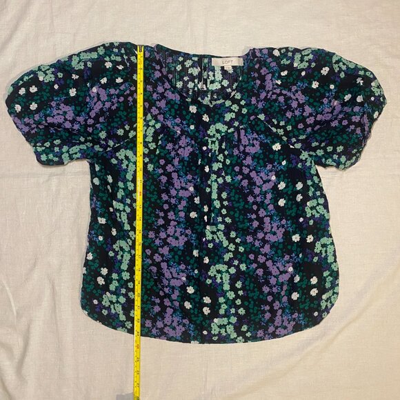 Loft Floral Purple Aqua Black Balloon Sleeve Smocked Womens M Blouse Office EUC - Picture 7 of 7